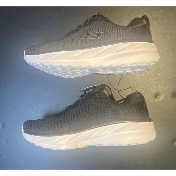 Skechers Shoes D’Lux Ultra Men’s 10.5 Black White main image 5